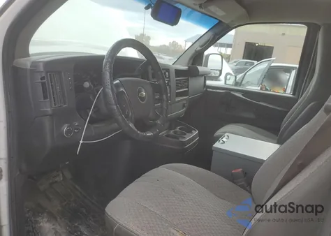 2011 Chevrolet Express G2500 from USA, damaged, VIN 1GCWGFCA6B1183981